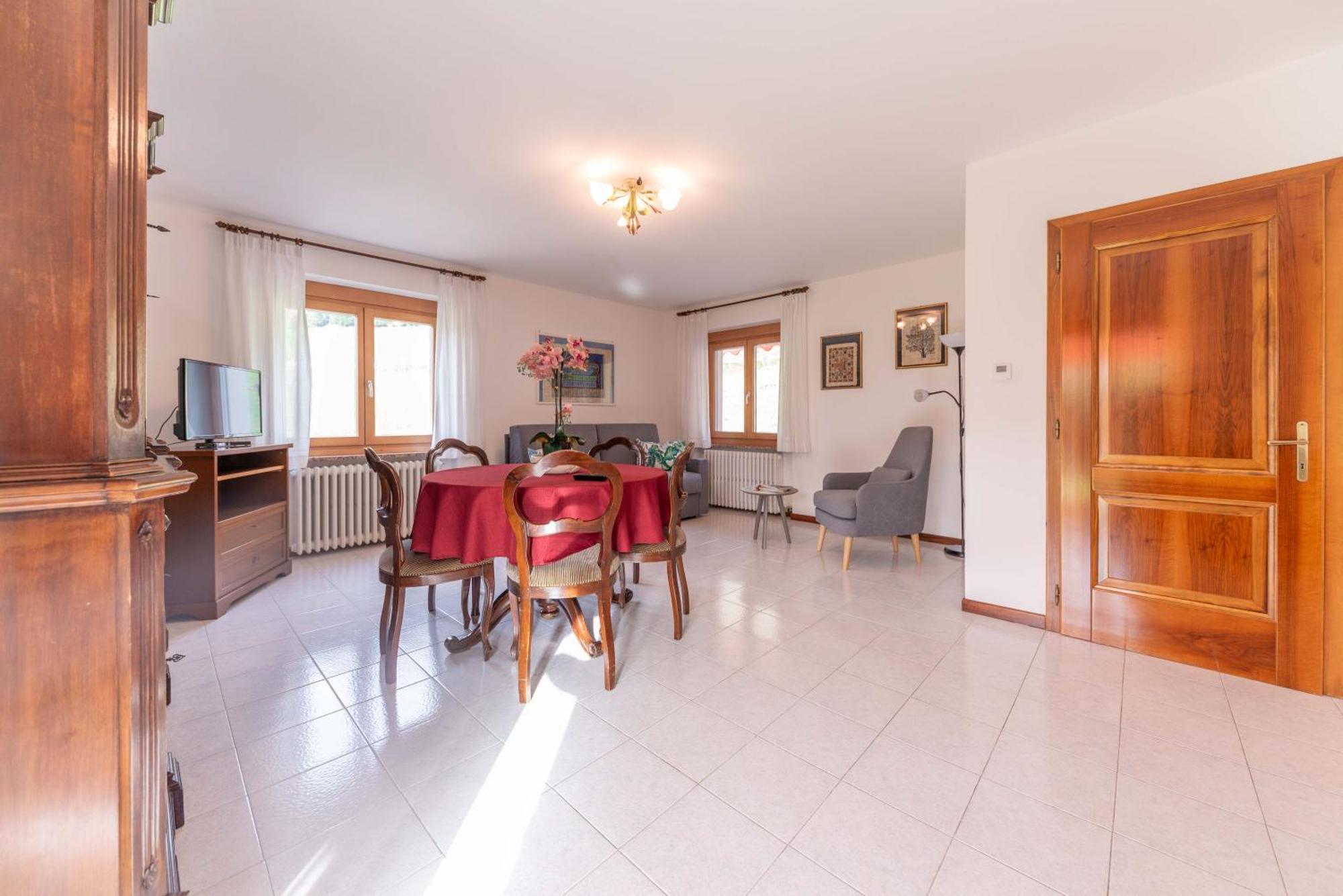 Casa Vacanze Cilla Comano Terme Eksteriør bilde
